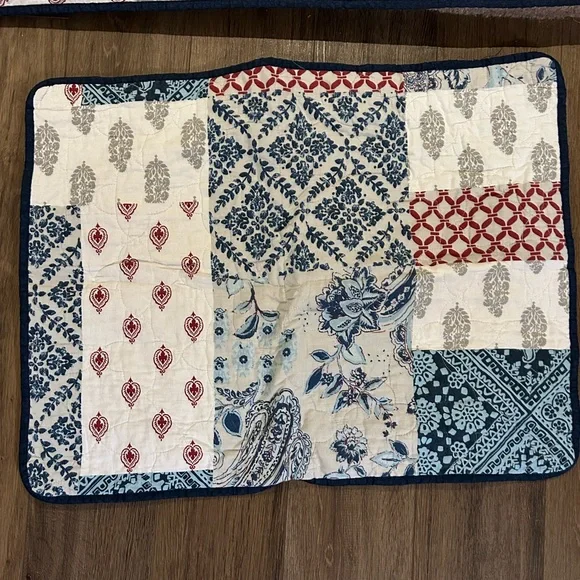 🛌 Pretty Country Bedding - Picture 2 of 10